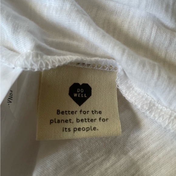 Madewell Whisper V Neck Cotton Tank Top in White Size Small - Picture 5 of 5